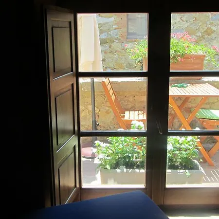 Azienda Agrituristica Podere Pratovecchio * Siena