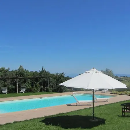 Azienda Agrituristica Podere Pratovecchio Farm stay Siena