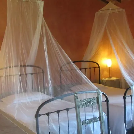 Farm stay Azienda Agrituristica Podere Pratovecchio *